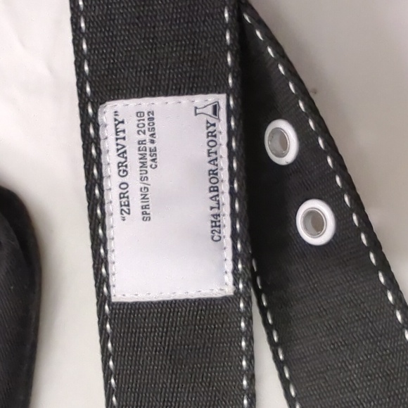 C2h2 LABORATORIES Black Utility Bag Belt - Picture 2 of 4